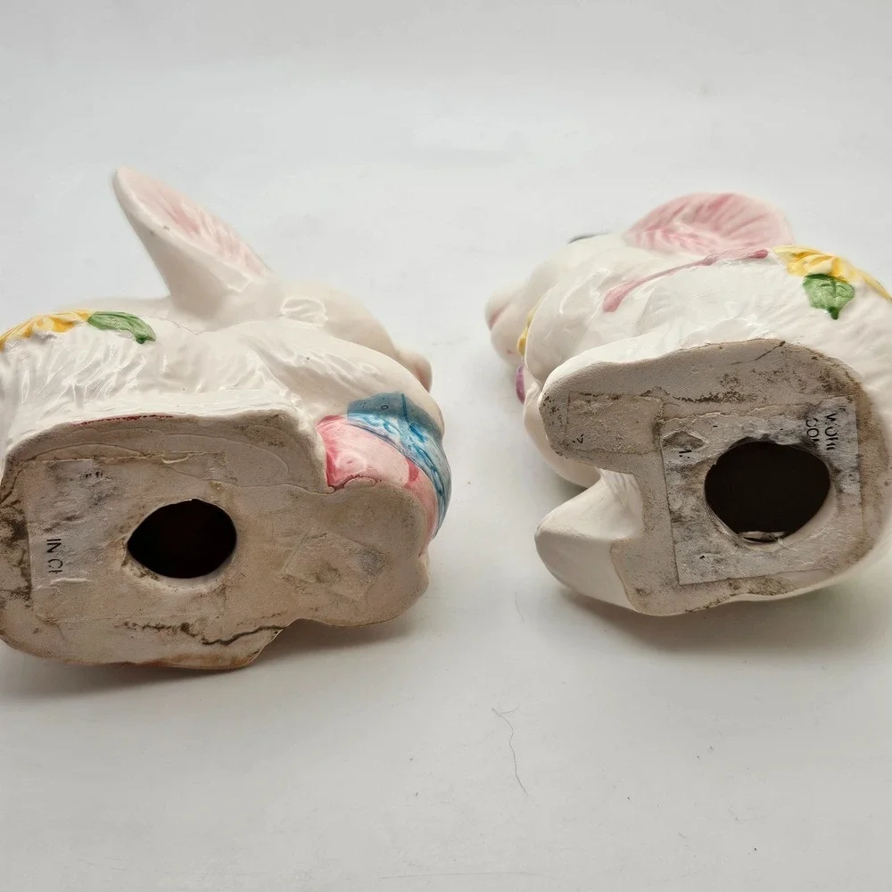 Vintage Ceramic Easter Bunny Rabbit Figurine Set White Floral Decor Pair‎